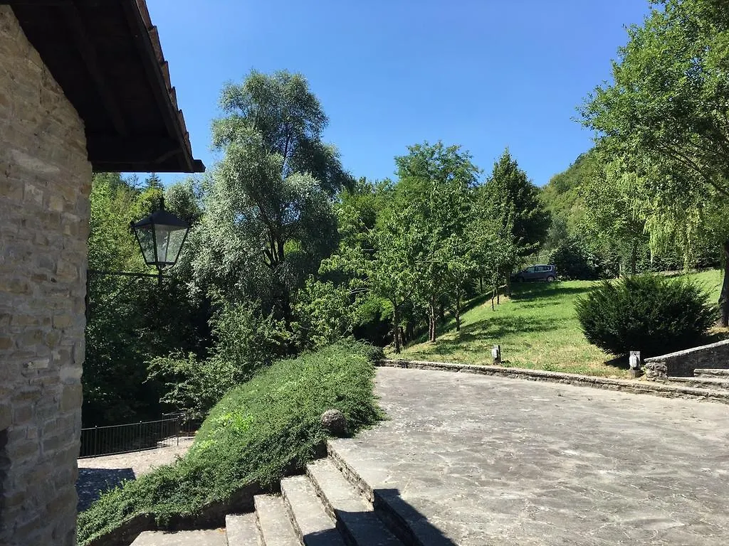 Borgo Corniola B&B Naturista Bed & Breakfast Marradi